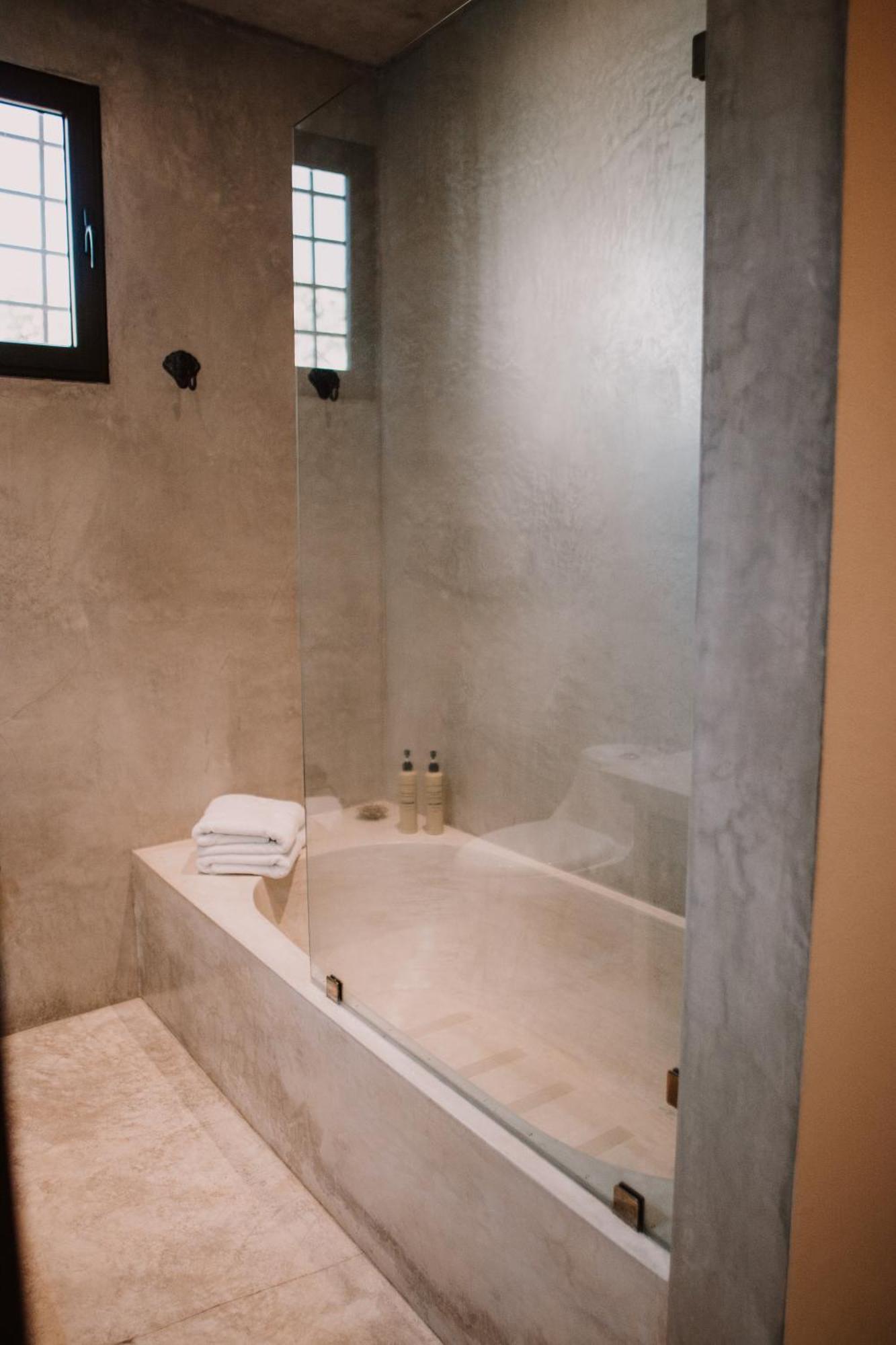 Baerehuus Boutique Hotel Antigua Exteriör bild